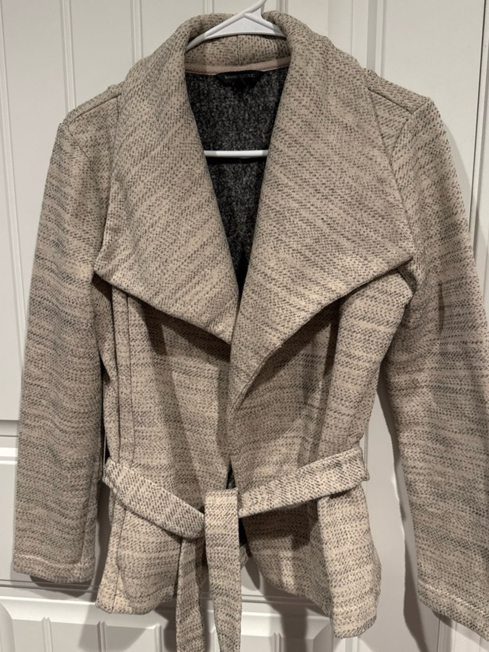 Banana Republic Women's Beige Cream Belted Knit Trench Jacket